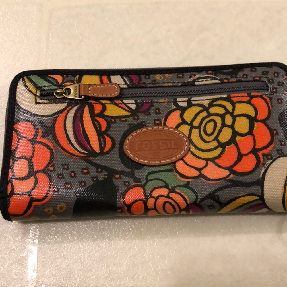 Fossil Wallet